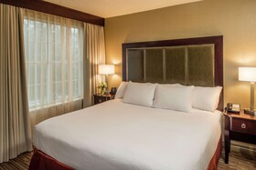 DoubleTree by Hilton Hotel Raleigh-Durham Airport at Research Triangle Park