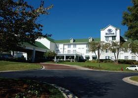 DoubleTree by Hilton Hotel Raleigh-Durham Airport at Research Triangle Park