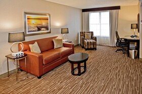 DoubleTree by Hilton Hotel Raleigh-Durham Airport at Research Triangle Park