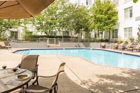 DoubleTree by Hilton Hotel Raleigh-Durham Airport at Research Triangle Park