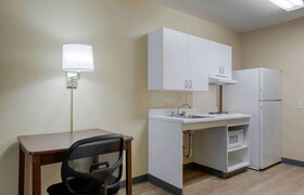 Extended Stay America Raleigh RTP 4919 Miami Blvd.