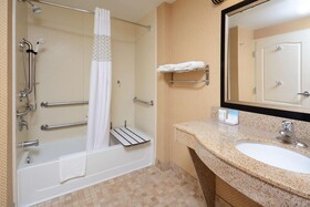 Hampton Inn & Suites Durham North I-85