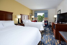 Hampton Inn & Suites Durham North I-85