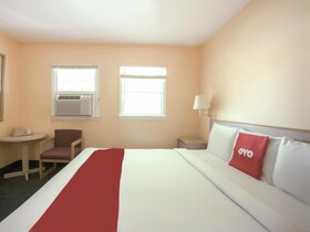 Hotel Durham West Hills by OYO Rooms