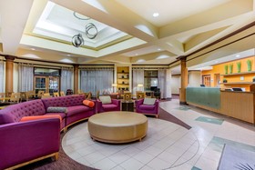 La Quinta Inn & Suites by Wyndham Raleigh/Durham Southpoint