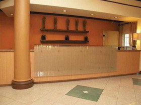 La Quinta Inn & Suites by Wyndham Raleigh/Durham Southpoint