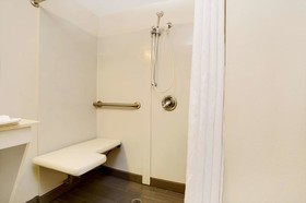 Wingate by Wyndham Raleigh Durham / Airport