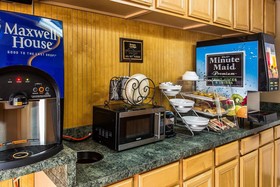 Econo Lodge Elizabeth City