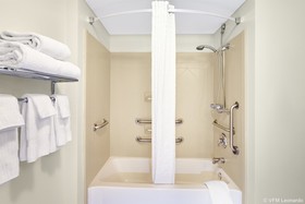 Candlewood Suites Fayetteville / Fort Bragg