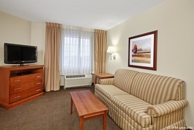 Candlewood Suites Fayetteville / Fort Bragg