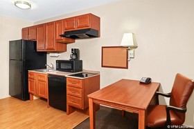 Candlewood Suites Fayetteville / Fort Bragg