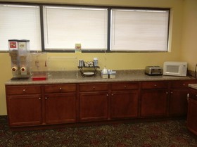 Days Inn by Wyndham Fayetteville-South/I-95 Exit 49