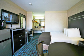 Deluxe Inn Fayetteville