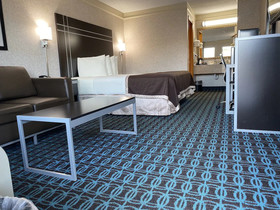 Deluxe Inn Fayetteville