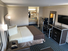 Deluxe Inn Fayetteville