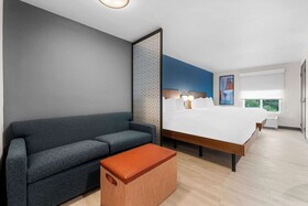 Everhome Suites Fayetteville