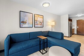 Everhome Suites Fayetteville