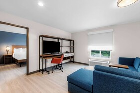 Everhome Suites Fayetteville