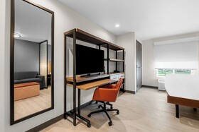 Everhome Suites Fayetteville