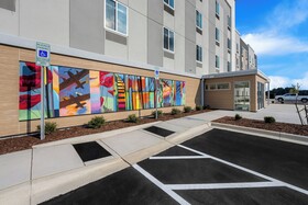 Everhome Suites Fayetteville