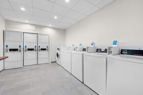 Everhome Suites Fayetteville