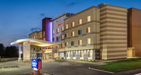 Fairfield Inn & Suites Fayetteville North