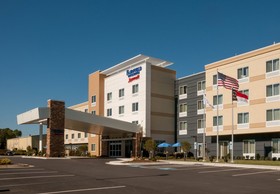 Fairfield Inn & Suites Fayetteville North