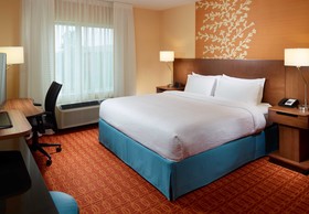 Fairfield Inn & Suites Fayetteville North