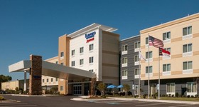 Fairfield Inn & Suites Fayetteville North