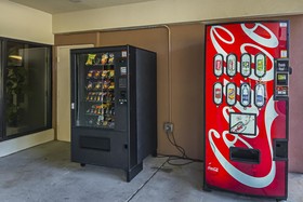 Red Roof Inn & Suites Fayetteville-Fort Bragg