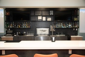Holiday Inn & Suites Fayetteville W-Fort Bragg Area