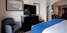 Holiday Inn Express Hotel & Suites Hope Mills-Fayetteville Airpot