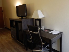 La Quinta Inn & Suites by Wyndham Fayetteville I-95