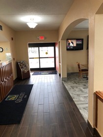 La Quinta Inn & Suites by Wyndham Fayetteville I-95