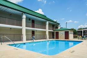 Red Roof Inn Fayetteville