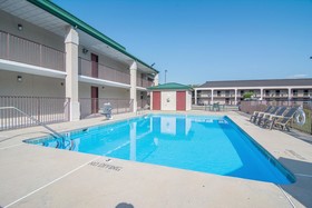 Red Roof Inn Fayetteville