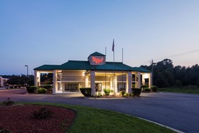 Red Roof Inn Fayetteville