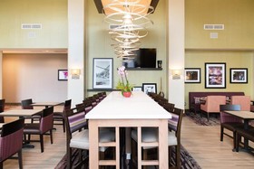Hampton Inn & Suites Fayetteville