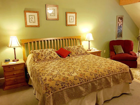 Highland Lake Inn & Resort - Flat Rock