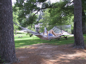 Highland Lake Inn & Resort - Flat Rock