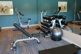 Holiday Inn Express & Suites Hendersonville SE - Flat Rock