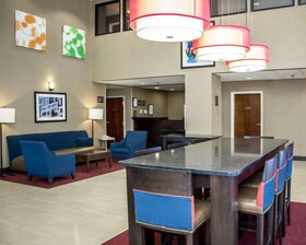 Comfort Inn & Suites