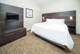 Holiday Inn Express Clayton (SE Raleigh)