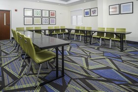 Holiday Inn Express Clayton (SE Raleigh)