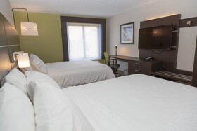 Holiday Inn Express Clayton (SE Raleigh)