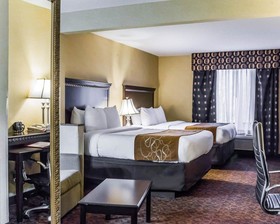 Fairfield Inn & Suites Greensboro Coliseum Area