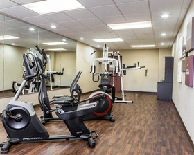 Fairfield Inn & Suites Greensboro Coliseum Area
