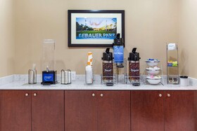 Comfort Suites Greensboro-High Point