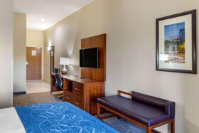 Comfort Suites Greensboro-High Point