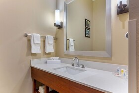Comfort Suites Greensboro-High Point